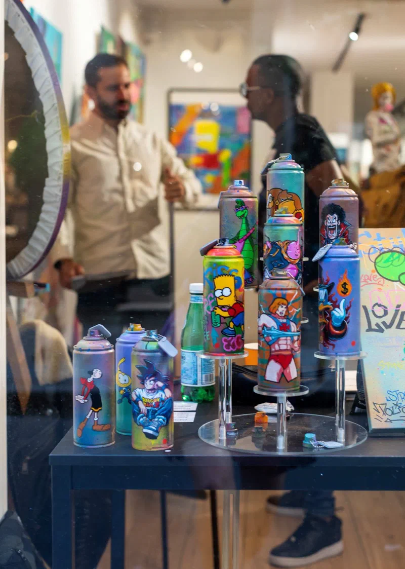 Chepuki, artiste peintre, expose à la galerie Kiff & Marais, Paris